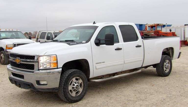E-1485 2013 Chevy 2500 HD 4X4 Pickup