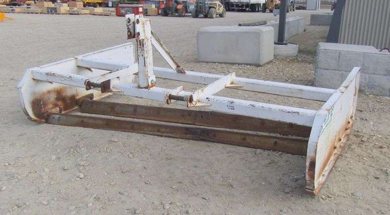 E-1432  Road Boss Grader