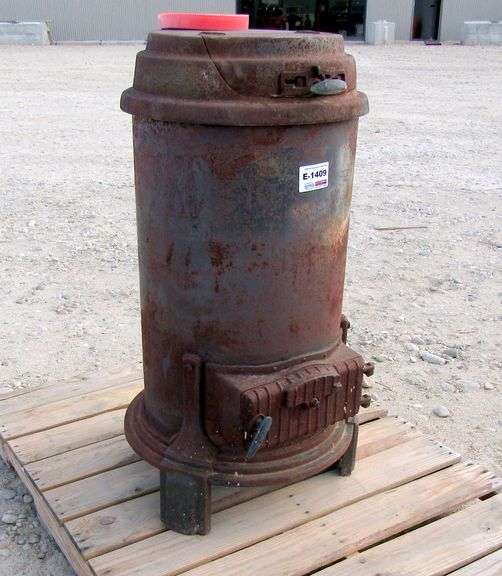 E-1409 Iron Wood Stove