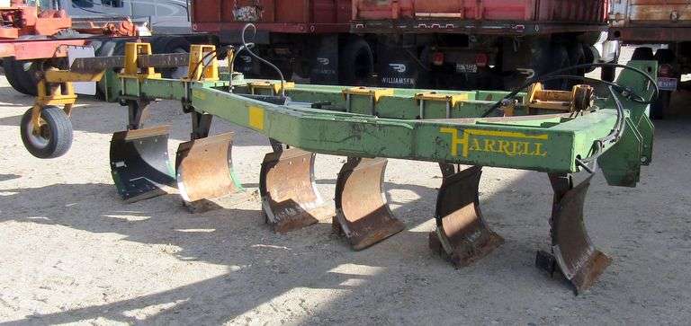 E-1376 Harrell 6 Bottom Switch Plow