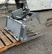R-325 Skid Steer Skeleton Bucket with Grapple
