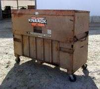 E-1474  Knaack 91 Storagemaster Chest