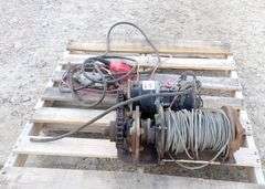 E-1257  Winch 24 Volt