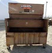 E-1474  Knaack 91 Storagemaster Chest