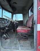 R-364 1973 Peterbilt Crane Truck