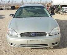 E-1454  2007 Ford Taurus