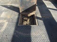 E-1438 2001 Dodge Ram 3500 Flatbed Pickup