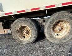 R-263 Roto Mix 1355 Vertical Feeder Mixer Trailer