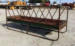 E-1255 Livestock Feeder