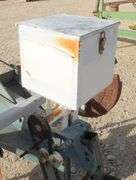 E-1277  3-Point Gopher Baiter