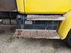 E-1224 1996 Freightliner FL70 Dump Truck
