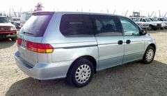 E-1274  2004 Honda Odyssey Van