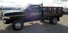 E-1438 2001 Dodge Ram 3500 Flatbed Pickup