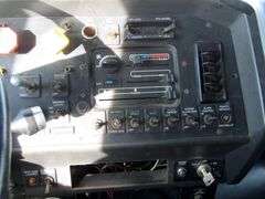 E-1271 1995 Volvo Semi Truck