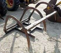 E-1267 McCormick Farmall 806 Tractor W/ Backhoe Attachment