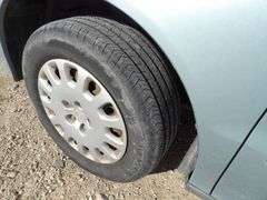 E-1274  2004 Honda Odyssey Van