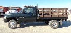 E-1438 2001 Dodge Ram 3500 Flatbed Pickup