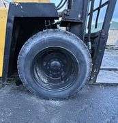 R-365 TCM F25 Fork lift