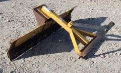 E-1442  3-Point Blade