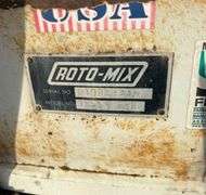 R-263 Roto Mix 1355 Vertical Feeder Mixer Trailer
