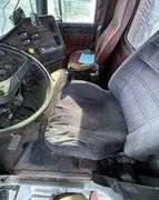 R-261 1996 Freightliner 120 FLD Truck Tractor