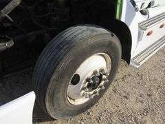 E-1271 1995 Volvo Semi Truck