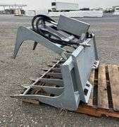 R-325 Skid Steer Skeleton Bucket with Grapple