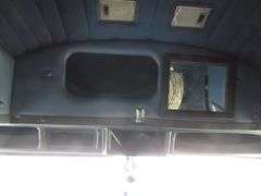 E-1271 1995 Volvo Semi Truck