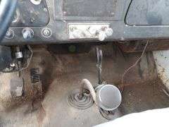 E-1332 1968 International 1600 Dump Truck