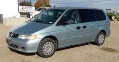 E-1274  2004 Honda Odyssey Van