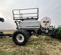 OFF SITE LOCATION R-140 Flexi-Coil Cart and Air Drill 5000