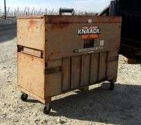 E-1474  Knaack 91 Storagemaster Chest