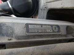 E-1271 1995 Volvo Semi Truck