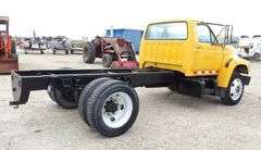 E-1331 1995 Ford F-Series Cab & Chassis Truck