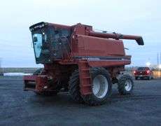 R-406 Case IH1688 Axial-Flow Combine
