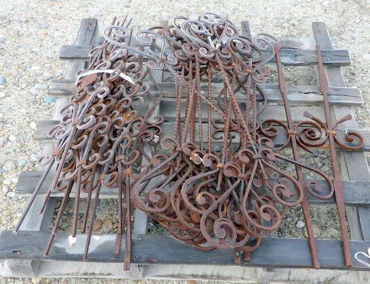 P-411 Iron Fencing Parts