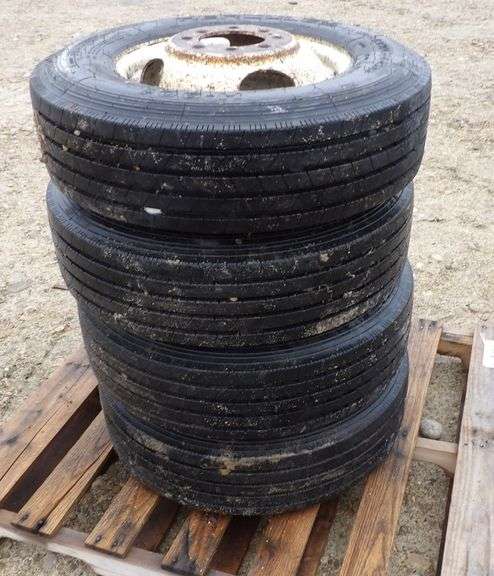 P-662 Trailer Tires