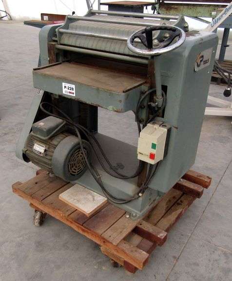 P-228  CP Tools Planer