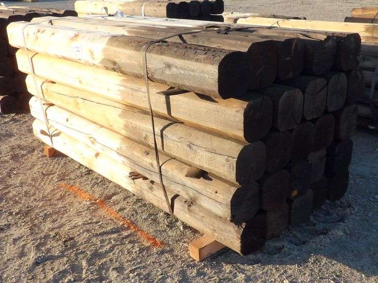 P-571  Wooden Fence Posts (25)