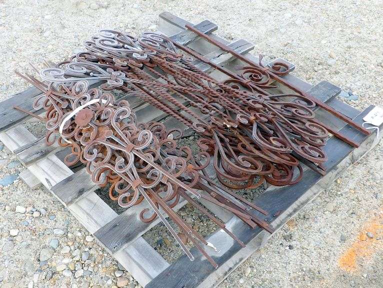 P-411 Iron Fencing Parts