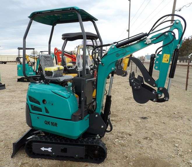 P-368  CFG Industrial Mini Excavator