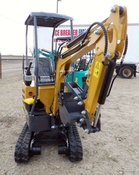 P-369 CFG Industrial Mini Excavator