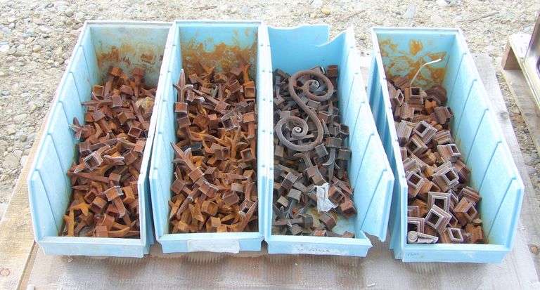 P-407 Iron Fencing Parts
