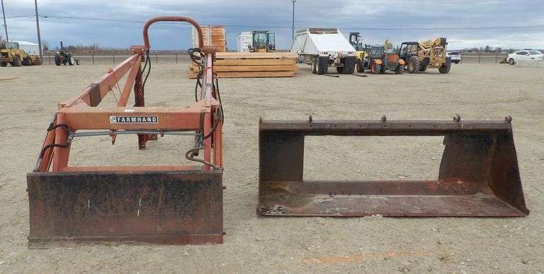 P-642  Farmhand Loader Attachment