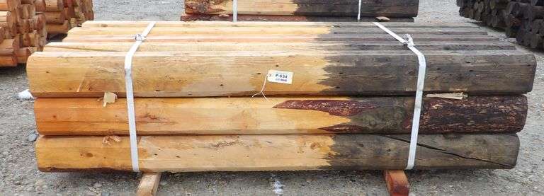 P-634   Wooden Fence Posts (15)