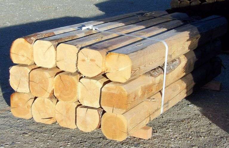 P-574 Wooden Fence Posts (15)