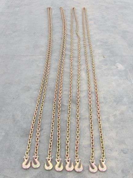 P-559  Chains w/Hooks (4) 5/16"x20'