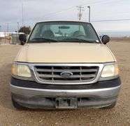 P-304  2003 Ford F-150 XL Pickup