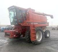 R-406 Case IH1688 Axial-Flow Combine