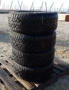 P-647  Studded Tires & Wheels (4)